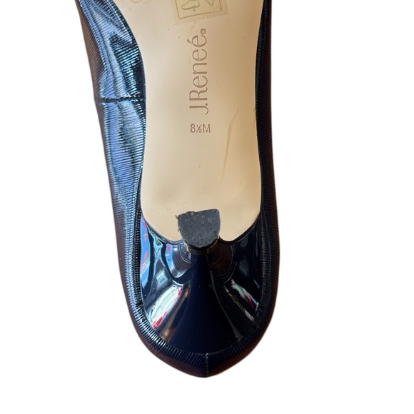 Womens J.Renee, Patent Pump. Color: Navy, Size: 8 1/2M - Picture 5 of 7